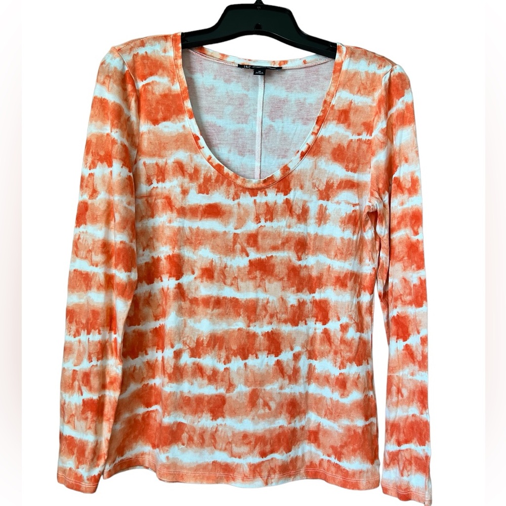 EUC INC International Concept’s Orange & White Scoop Neck Tee